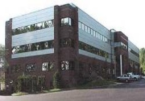 Essex Place, Cuyahoga, Ohio, ,Office,For Rent,6393 Oak Tree Blvd.,Essex Place,3,19744